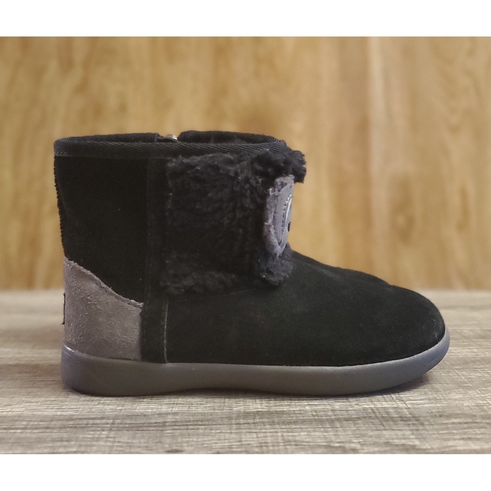 UGG Classic Koala‎ Stuffie Boots Youth Size 10 Black